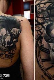 Намунаи tattoo lick бозгашт