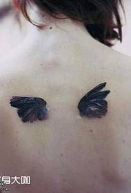 Modello tatuaggio ala posteriore