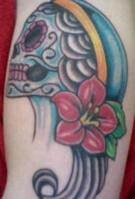 Patrón de tatuaxe de cráneo mexicano de cor brazo