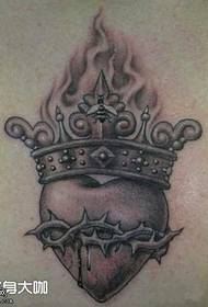 Terug kroon liefde tattoo patroon