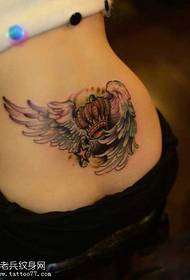 Ang mga pako nga pakpak nga sumbanan sa tattoo sa tattoo