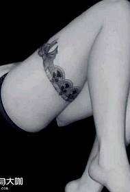 Нога сексуальне мереживне татуювання візерунок