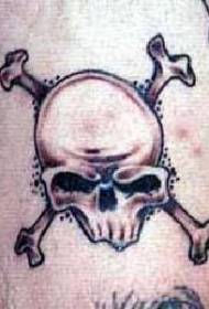 Crni pepeo s križnim uzorkom tetovaže