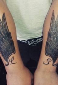 Chlapci zbrane na čiernej sivej skici tipy na bodnutie Kreatívna literatúra Krídla Tetovanie Obrázok