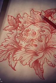 Manoscritto classico schizzo modello tatuaggio teschio peonia
