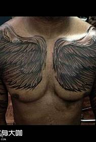 Узорак тетоваже грудних крила