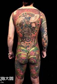 Modello di tatuaggio leccata sulla schiena