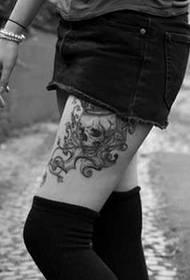 Legs, European and American Totem Tattoo Patterns