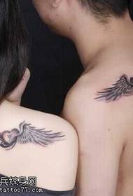Aizmugurējiem spārniem patīk tetovējums