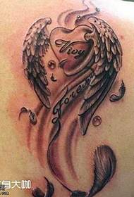 Shoulder heart shaped wings tattoo pattern