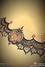 Montre Tattoo, rekòmande yon maniskri tatoo dantèl