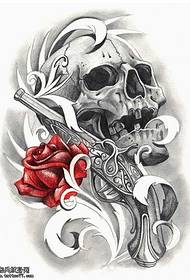 Rukopis pištolj lubanja ruža tetovaža uzorak