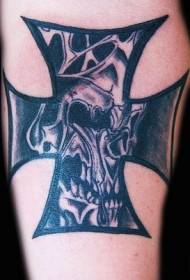 Модел за тетоважа на крстот на черепот