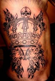 Stranska rebra zelo kul vzorec tetovaže krošnje lobanje