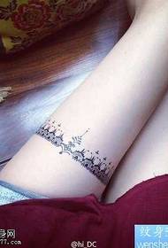 Leg lace tattoo pattern