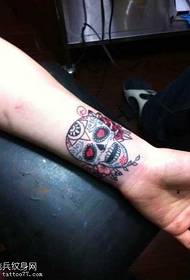 Tatuaje tatuado a man