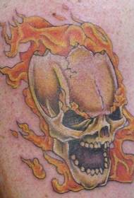 Zli lukav i plamen uzorak tetovaža