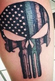 Ragazzi braccio dipinto ad acquerello schizzo creativo horror cranio bandiera tatuaggio immagine