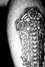 Żelazny łańcuch wzór irlandzki krzyż tatuaż