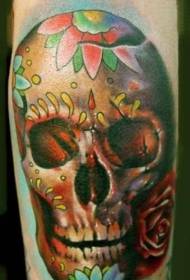 Mev hom xim zoo nkauj pob txha taub hau tattoo txawv
