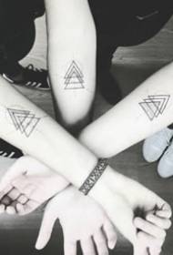 18 immagini di tatuaggi della piccola serie minimalista fresca