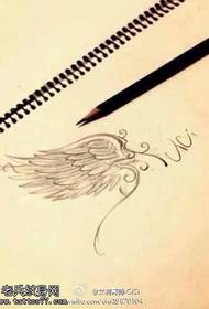 Patrón de manuscrito da tatuaxe á
