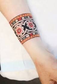 Prachtige oldschool stijl tattoo armband illustratie