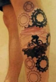 Vrlo kreativan set slika za tetoviranje bicikla