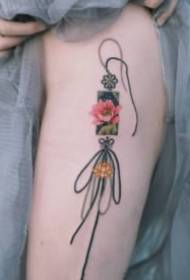 9 fotografi të tatuazheve me nyje të vogla dhe të bukura me litar