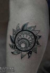 Totem sun tattoo pattern