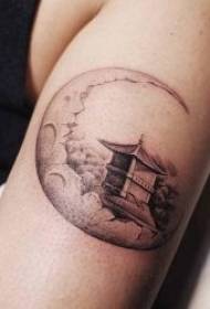 Tattoo Moon 9 کلمه در مورد الگوی تم ماه از خال کوبی