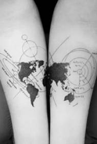 Le mappe del tatuaggio ti portano in tutto il mondo