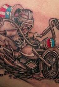 Иық түсі Американдық мотоцикл қаңқасы жарысқа арналған тату-сурет үлгісі