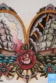 Modello tatuaggio stile barca a vela