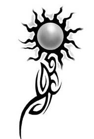 Modello di tatuaggio totem del sole