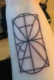 Paaralan ng braso sa itim na linya na geometric na elemento ng malikhaing abstract na larawan ng tattoo