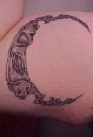 Modello tatuaggio braccio malvagio luna interna