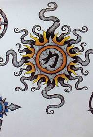 een stenen zon tattoo patroon