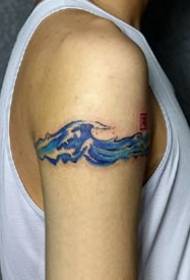 Set molto semplice di piccoli disegni di tatuaggi di colore fresco