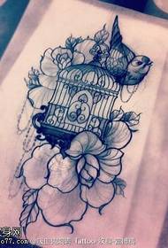 Jedini prekrasni uzorak tetovaža u kavezu za ptice