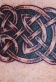 Ang pattern ng tattoo ng armband na celtic knot