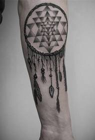 Dream Catcher tattoo ku dikare bextewariyê bîne