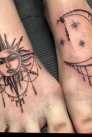 Nap és hold tetoválás minta fényes és káprázatos nap és hold téma tetoválás minta