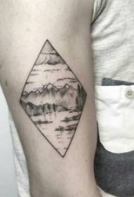 Motif de tatouage de paysage 9 couches de motifs de tatouage montagneux