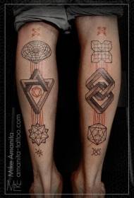 Le gambe hanno un ottimo design con molti disegni colorati di tatuaggi in stile geometrico