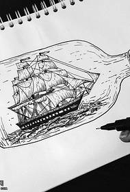 Motivo per tatuaggi a vela in bottiglia linea manoscritta