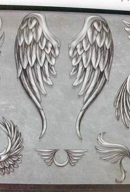 세련된 유럽과 미국의 날개 문신 세트를 보여줍니다.