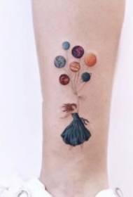 9 креативных и красивых маленьких татуировок в минималистском стиле