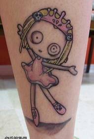 Patrón de tatuaje de marioneta de dibujos animados de pierna
