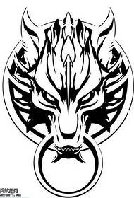 ຮູບແບບ tattoo ໜັງ ສືໃບລານ Wolf